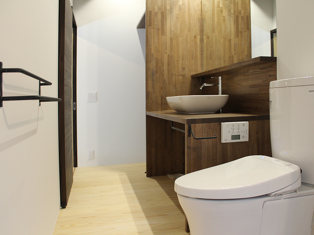 洗面化粧台、浴室、手洗い