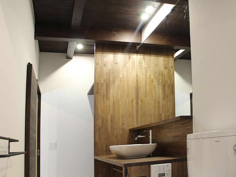 洗面化粧台、浴室、手洗い